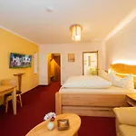 Rennsteighotel Gruener Baum Schmiedefeld am Rennsteig