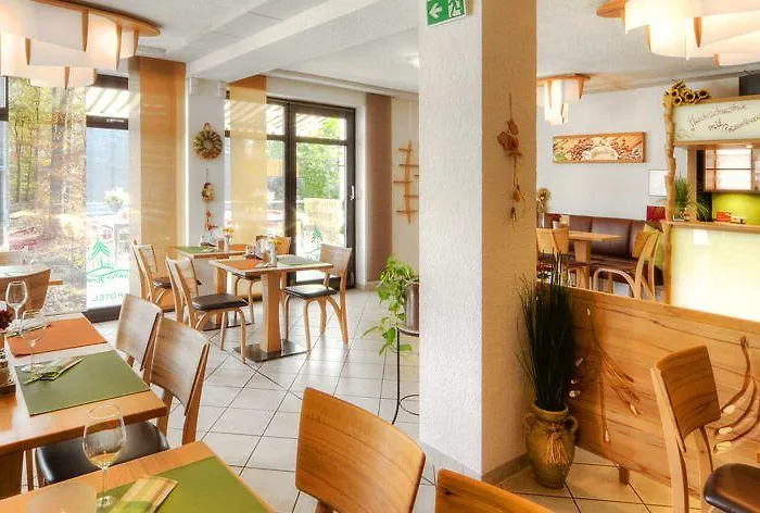 Rennsteighotel Gruener Baum 3*