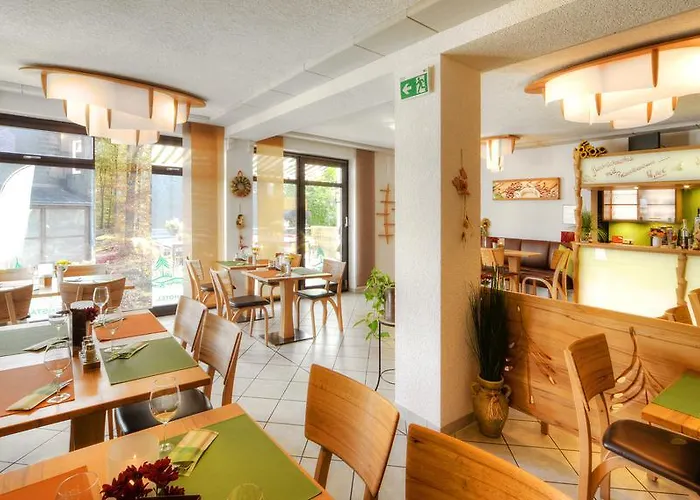 Otel Rennsteighotel Gruener Baum 3*